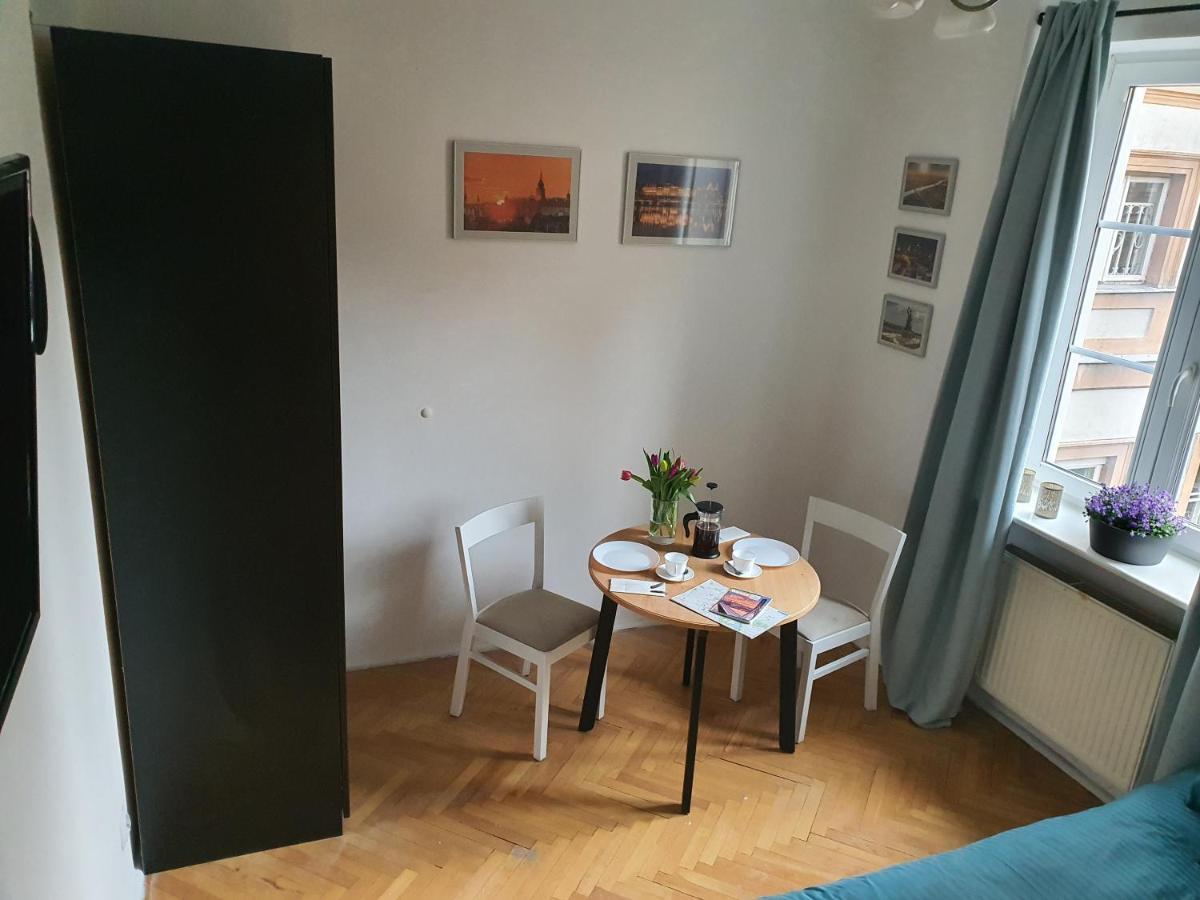 Rentonline Koscielna Apartment Old Town ワルシャワ エクステリア 写真